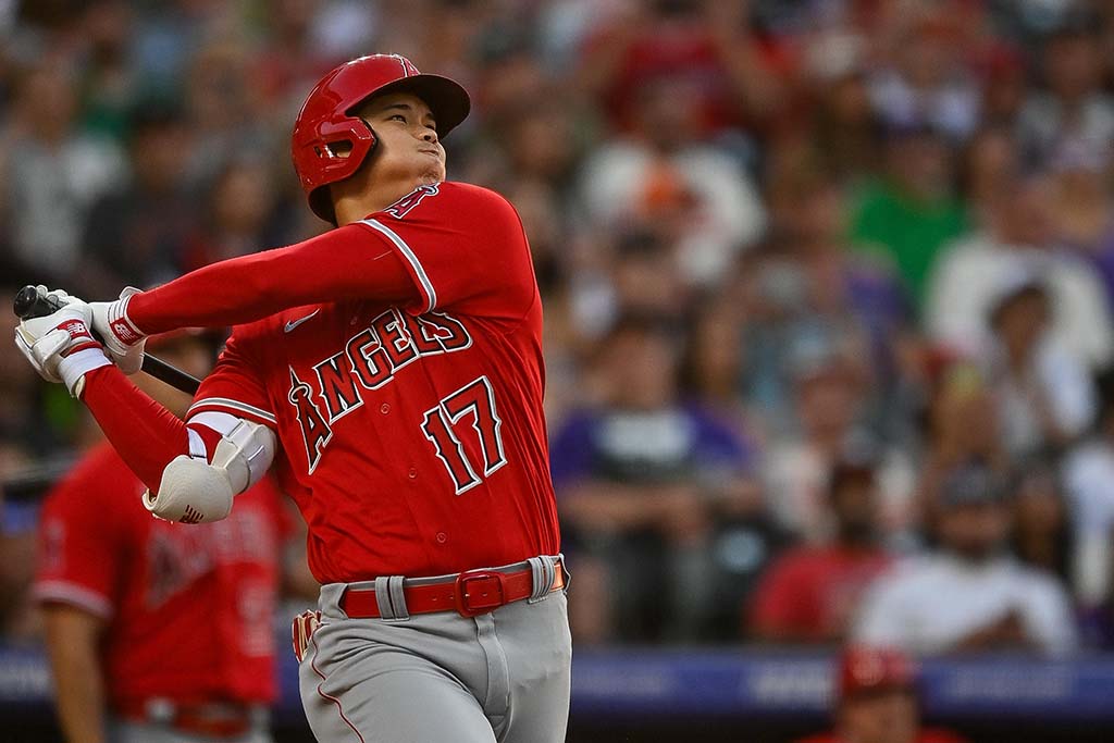 【MLB】大谷翔平、第25号・日米通算200号メモリアル弾含むサイクル王手も実らず エ軍終盤に満塁弾浴び逆転負け 【MLB】大谷翔平、第25号・日米通算200号メモリアル弾含むサイクル王手も実らず エ軍終盤に満塁弾浴び逆転負け