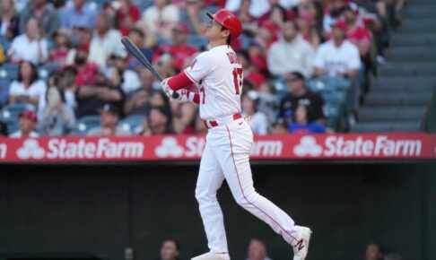 【MLB】大谷翔平、初回セルフ援護の先制“二刀流アーチ”　特大弾丸第27号に実況も「彼は現実ではない」と驚愕