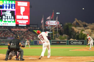 【MLB】大谷翔平、150メートル超特大30号でア・リーグ最多記録のベーブ・ルース、ロジャー・マリスら伝説に並ぶ