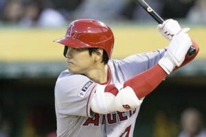 大谷翔平、前半戦本塁打王＆三塁打王締め　32号弾＆6本目の三塁打　孤軍奮闘の今季6度目サイクル未遂もチームは今季ワースト5連敗
