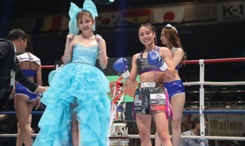 【K1】“グラビア戦士”松谷綺、前王者パヤーフォンを延長の末に制す　「最高の夏休みが始まる」