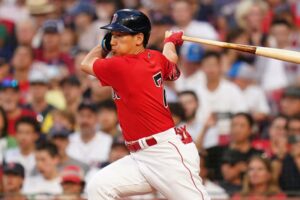 【MLB】吉田正尚、8月初の1試合3安打　28試合ぶりに快音連発…4打席連続出塁に本拠地喝采