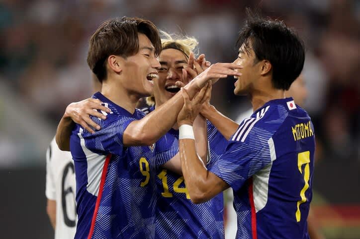 途中出場の久保建英が2アシスト!伊東、上田、浅野、田中のゴールで日本がドイツに4-1完勝!W杯以来約10カ月ぶりの再戦で見せた確かな成長! 途中出場の久保建英が2アシスト!伊東、上田、浅野、田中のゴールで日本がドイツに4-1完勝!W杯以来約10カ月ぶりの再戦で見せた確かな成長!