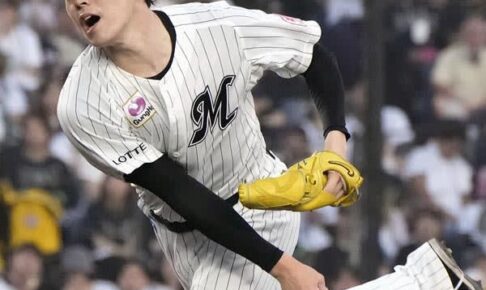 復帰登板した佐々木朗希にメジャーが熱視線、米球界評価は200億円超、ノーノー山本由伸以上