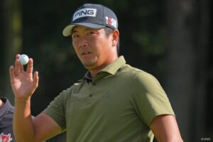 豪快ドライバーショットを子どもたちに 永野竜太郎は初Vへ2打差追う