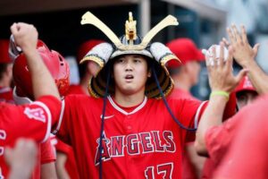 【MLB】大谷翔平が塗り替えた日本人の歴史　伝説右腕の1号から25年…ついに手にしたHR王
