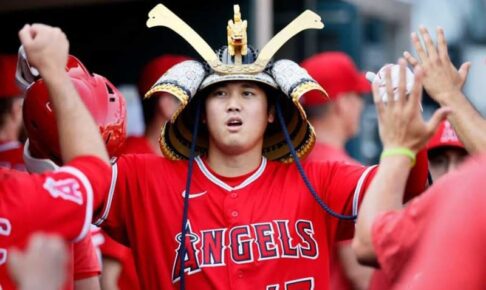 【MLB】大谷翔平が塗り替えた日本人の歴史　伝説右腕の1号から25年…ついに手にしたHR王