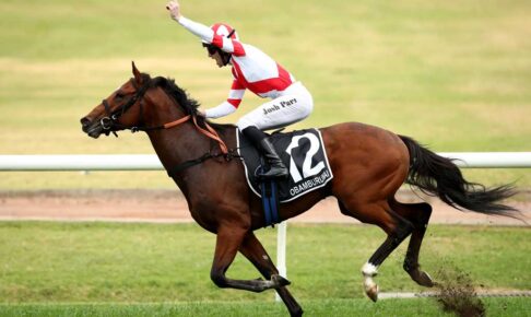 「賞金5億円の大盤振る舞い」日本馬オオバンブルマイ、豪GI・ゴールデンイーグル制覇