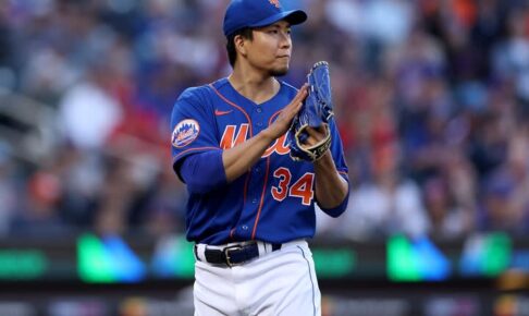 「卑怯な武器にもみえた！」新人王2位の千賀滉大の“お化けフォーク”を米解説者がべた褒め！「彼は全てを兼ね備えている」