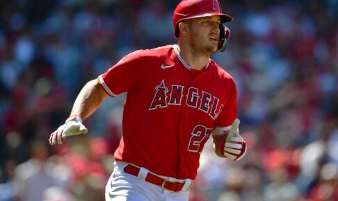 【MLB】「漫画みたいな破壊音」トラウトが豪快グランドスラムで復活アピール　巻き返しのシーズンなるか