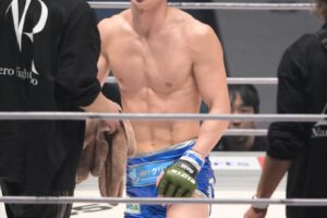 安保瑠輝也が意気消沈　MMA初戦は何もできず一本負け「悔しい、情けない」20日間で寝技準備も「イメージと違った」