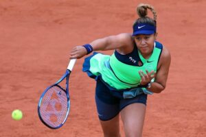 15カ月ぶり復帰戦を勝った大坂なおみの律儀な行動に反響　相手に頭を下げ「気持ちの良い挨拶」