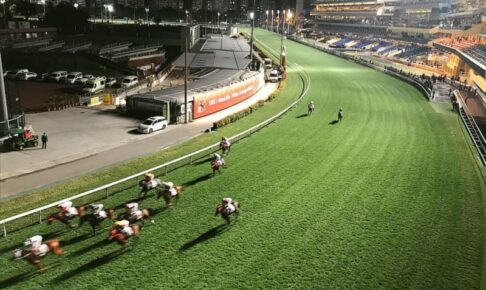 累積損失25億、マカオ競馬が終了