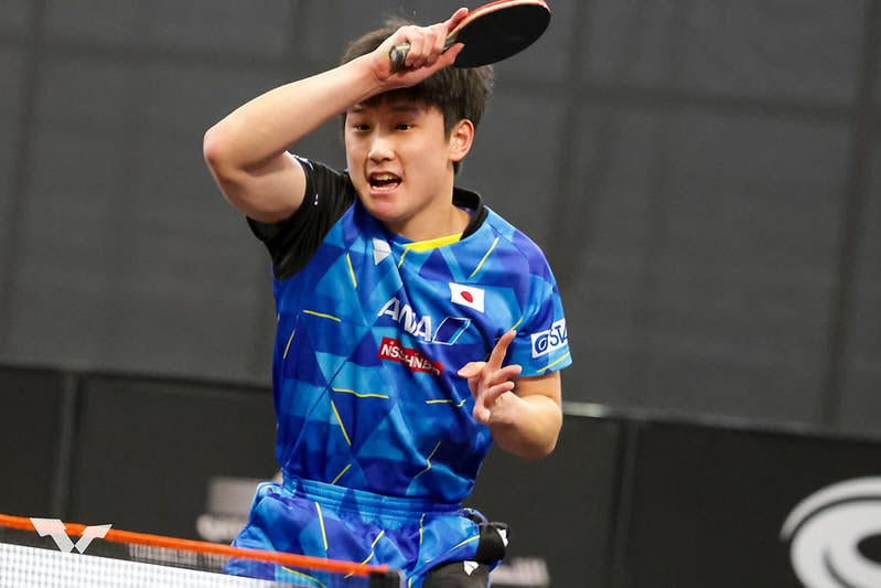 張本智和 宿敵・戸上隼輔をフルゲームで破る！決勝の相手は42歳ボル【卓球 WTTドーハ】