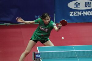 早田ひなと張本美和がストレートで完勝発進　3連覇狙う戸上隼輔も初戦突破【全日本卓球】
