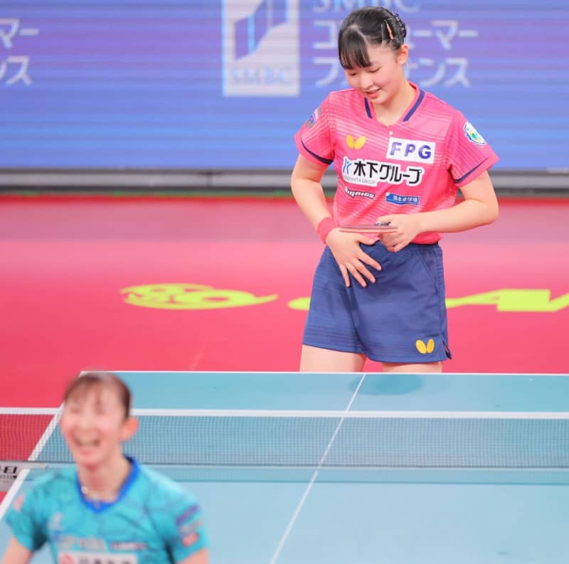 15歳張本美和が涙 女王早田ひなに0-4完敗で最年少Vならず「本当に強い」 それでも起こした“張本旋風” 五輪団体代表入りへ「出たい気持ちある」 15歳張本美和が涙 女王早田ひなに0-4完敗で最年少Vならず「本当に強い」 それでも起こした“張本旋風” 五輪団体代表入りへ「出たい気持ちある」