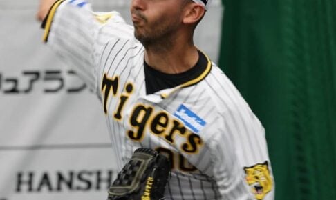 阪神　新助っ人のゲラが初ブルペン　岡田監督も見守る中で変化球も交えて24球　低めに集まりまとまっている印象