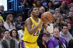 八村塁キャリアハイ36得点、師匠レブロンも大興奮　試合中SNSで「暴れろ！YEEEAAAHHHH RUUUUUU」