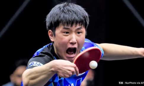 張本智和 193cmの相手に怯まず「チョレイ！」男子日本代表、チェコを3－0のストレートで下し2連勝【卓球世界選手権】