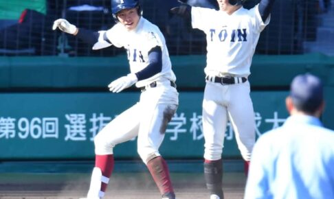 大阪桐蔭・境が大会第3号のランニング本塁打　右翼フェンス直撃打球で一気にホームへ　甲子園どよめく　西谷監督も絶賛