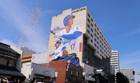 【MLB】ロスに大谷翔平と富士山のコラボ壁画が登場、作品名は「L.A.ライジング」　リトルトーキョーの活性化に一役買う