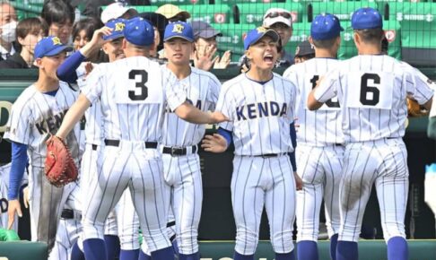 健大高崎が群馬県勢初V　報徳学園を破る…本塁打ゼロ＆2年生投手のみの継投で頂点