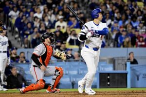【MLB】大谷翔平「1番DH」スタメン　“CY賞左腕対決”で2試合ぶり52号アーチなるか、引退発表のカーショーが先発