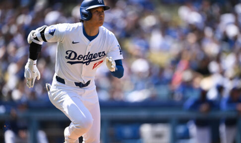 【MLB】大谷翔平、第4打席は9号ならずも左翼への大飛球　指揮官超え達成に左翼への適時打で大暴れ