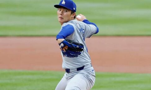 “神フレーミング”で山本由伸の2勝目アシスト　捕手バーンズが称賛「打者のバランス崩せた」