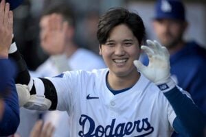 【MLB】大谷翔平、ド軍の“パイオニア”野茂英雄氏と2ショット公開「レジェンド」　山本由伸も登場、16、17、18番の新旧スターが共演