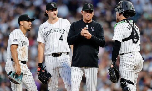 【MLB】空振り三振、試合終了のはずが……ノースイング判定からドジャースに大逆転負け　怒り心頭のロッキーズ外野手、審判と“一触即発”