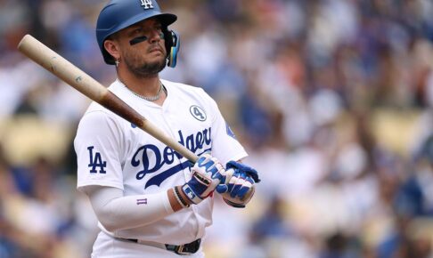 【MLB】メジャー最長記録のドジャース「不敗神話」　“安打放てば23勝0敗”に守備職人ロハスが喜び「ファンの愛を感じる」