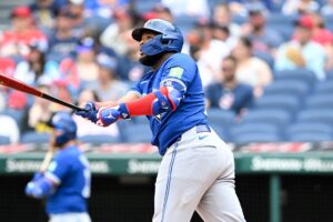 【MLB】大谷翔平の“元ライバル”がソトに続くか？　ゲレーロJr.が公式の2025年注目FAに選出、キャリアハイで「大型契約を獲得できるかもしれない」