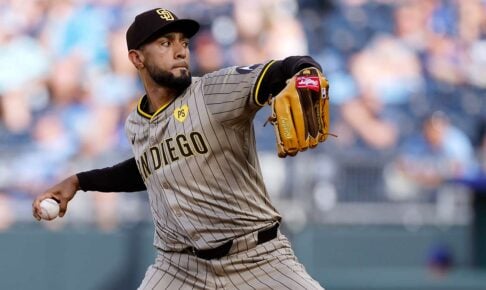 守護神としてパドレスを支えるスアレス