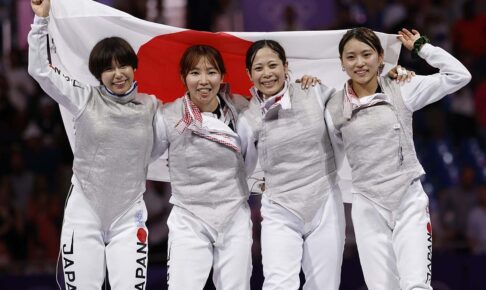 歴史的銅メダルのフェンシング女子フルーレ団体　「4年後も楽しみにしていて」宮脇花綸、喜び爆発【パリ五輪2024】