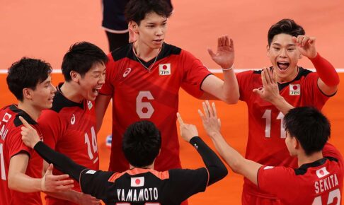 パリ五輪決勝トーナメント進出を狙うバレー男子代表（