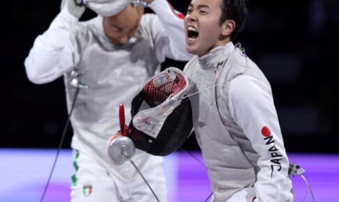 フェンシング　金メダルへ大貢献！リザーブ永野の衝撃事実「選手村にも入れない」に驚きの声続々