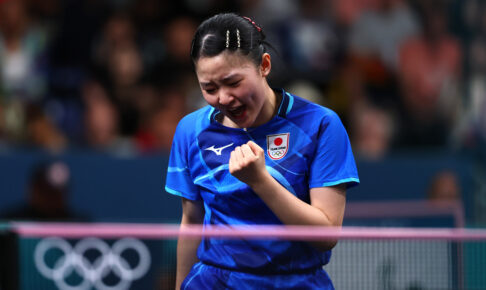 16歳・張本美和が見せた“復活劇”に称賛「卓球界での驚異的な才能」　メダル獲得の立役者に、中国戦で求められる救世主の働き【パリ五輪2024】