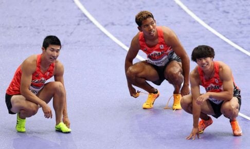 リレー侍、トップでアンカーにバトン渡るも……最後にかわされ5位　桐生祥秀はメダル奪還へ“サニブラウン頼み”からの脱却訴える【パリ五輪2024】