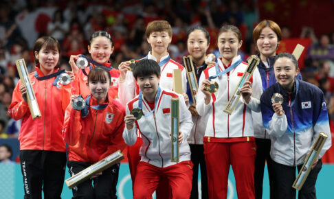 中国卓球女子が振り返る日本との激闘　平野美宇撃破の孫穎莎は「出遅れたが諦めなかった」二冠の陳夢は「チームメイト2人に感謝」【パリ五輪2024】