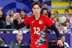 「最高の誕生日」髙橋藍、24歳バースデーを迎えて感謝のメッセージ 1万人超のファンが会場で祝福し、人気俳優も駆け付ける