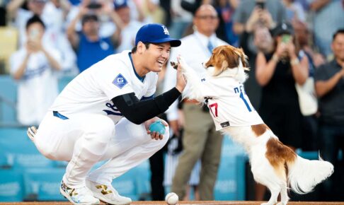 【MLB】大谷翔平、始球式登場デコピンの“秘蔵ショット”公開　同僚もパリ五輪金メダリストも「いいね」の大評判