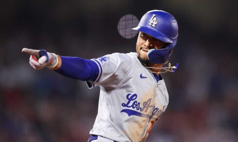 【MLB】大谷敬遠→ダメ押し3ランのムーキー・ベッツ“咆哮シーン”に脚光　「オレと勝負か、面白い」と怒りの一発を本人回顧