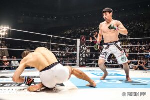 【RIZIN.48】「人形のように倒れた」カザフスタンの“処刑人”ダウトベック、衝撃の“108秒殺”　左ストレート一撃で7戦連続1RKO勝ち