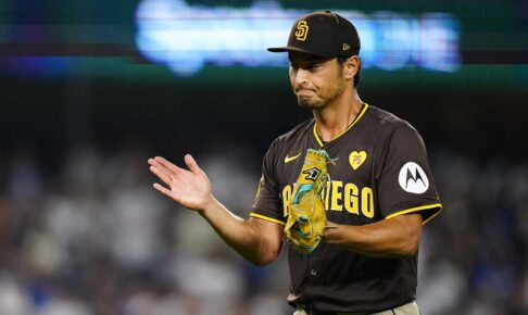 【MLB】ドジャースタジアム騒然の“異常事態”で約10分間試合中断も……ダルビッシュ有の好投&1試合6発&好守備の連続でパドレスが完勝