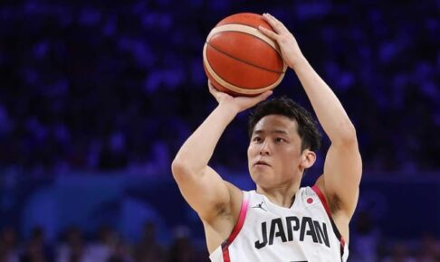 河村勇輝が「凄い度胸と愛嬌」を発揮　驚きの“コミュ力”で優勝、異国での姿にファンは仰天