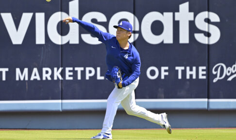 【MLB】山本由伸、“風変り”な練習風景に公式Xが注目　「非常に興味深いルーティン」