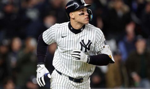 【MLB】「クマを突っつくようなもの」ジャッジ復活弾の背景をチームメートが証言　目前でソトが敬遠……勝負を挑まれ「彼は完全に目覚めた」