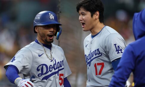 【MLB】大谷翔平が敬遠されると……「打率.750」　次打者ベッツが相手の“定石采配”に理解「ショウヘイを選択すれば、ほぼ負け戦だからね」