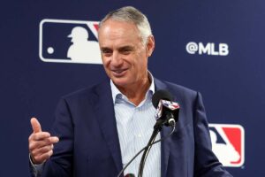 【MLB】4年以内にロボット審判導入へ　マンフレッドGM明かす「投球の軌道2.5ミリまで正確に追跡」